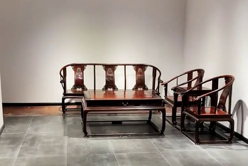 大紅酸枝與榫卯結(jié)構(gòu) 紅木家具的千年傳承